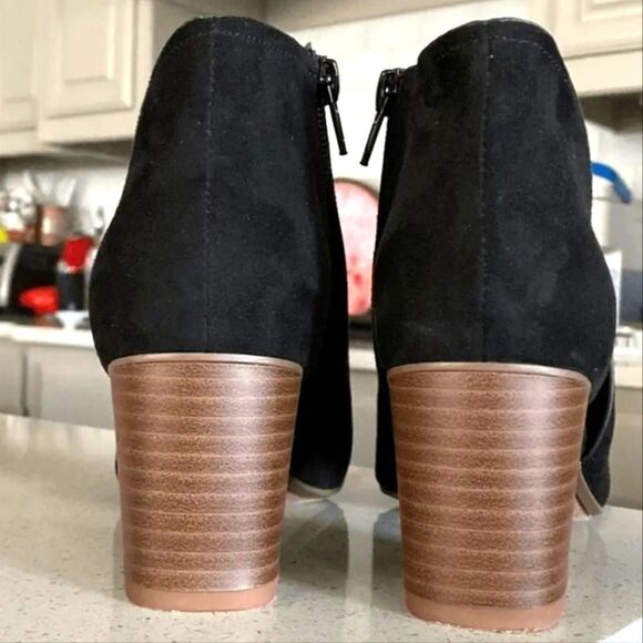 Ladies Fergalicious Volume Black Peep Toe Sandal Black Heels sz 11 - Picture 5 of 9